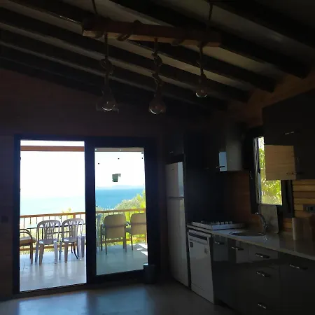 Σπίτι διακοπών Karaburun Deniz Dibinde 2+1 Ev Kosedere